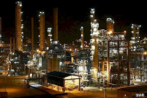 اجرای موفقیت آمیز عملیات ساخت قطعات پمپ های تحریمی Flowserve در پتروشیمی امیرکبیر
