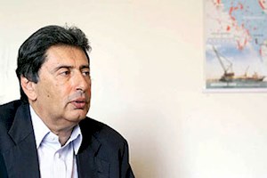 تضعیف وزیری که روبه‎روی دشمنان خارجی ایستاده، در دنیا مرسوم نیست