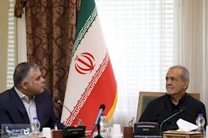 در انتخاب وزیر نفت دچار خطای بزرگی شدیم/پوزش می طلبیم